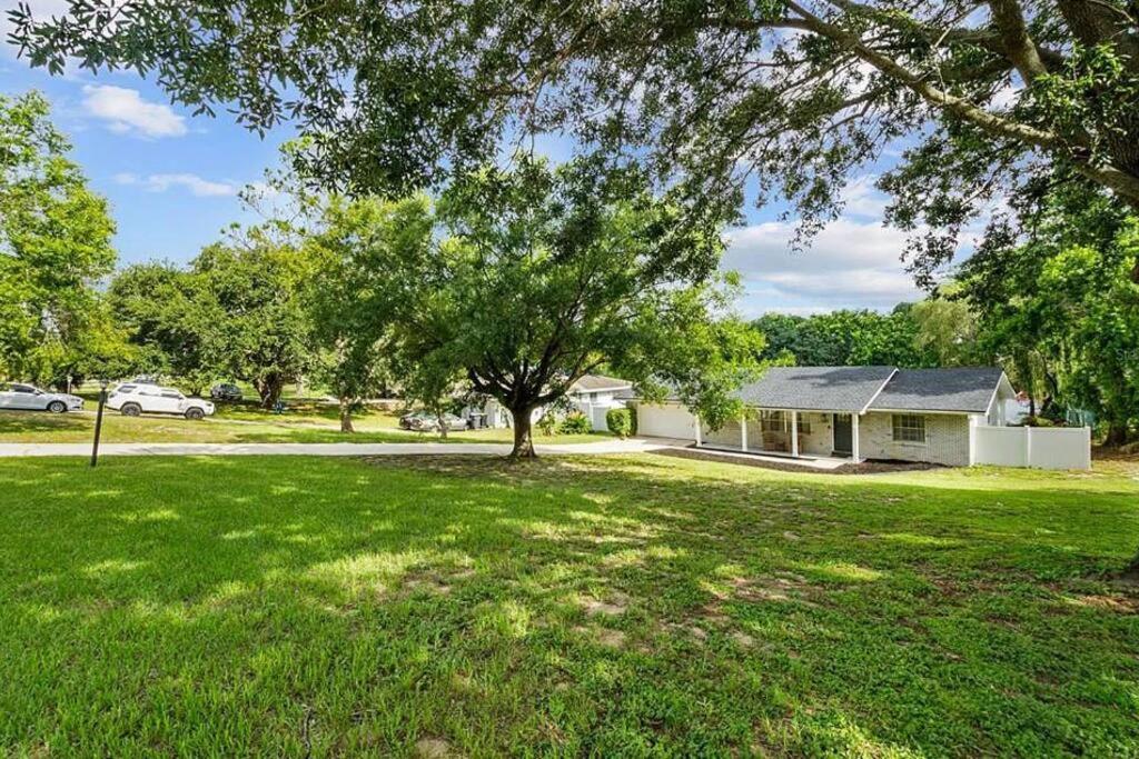 Cozy Lakefront Home W/ Pool -7 Mins From Legoland Winter Haven Exterior photo